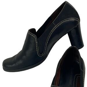 Naturalizer Leather and Flex Chunk Heel Black Shoe Size 6.  Classic and Cute!